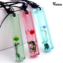 Load image into Gallery viewer, Vestone Pendant Necklace