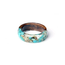 Load image into Gallery viewer, Wood and Flowers in Rings