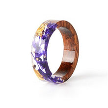 Load image into Gallery viewer, Colorful Wood Resin Ring